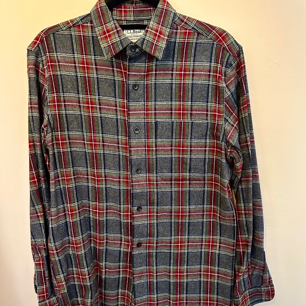 LL BEAN FLANNEL SHIRT SLIGHTLY FITTED PLAID GREY & RED